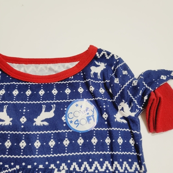 Nwt Max and Olivia boys Christmas pajama set.4T - Picture 4 of 6